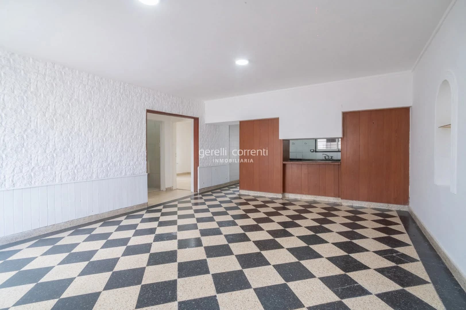 B. CANDIOTI NORTE - CASA INTERNA UNICA (NO PH) - P. Baja – 2 Dormit. + 2 Patios