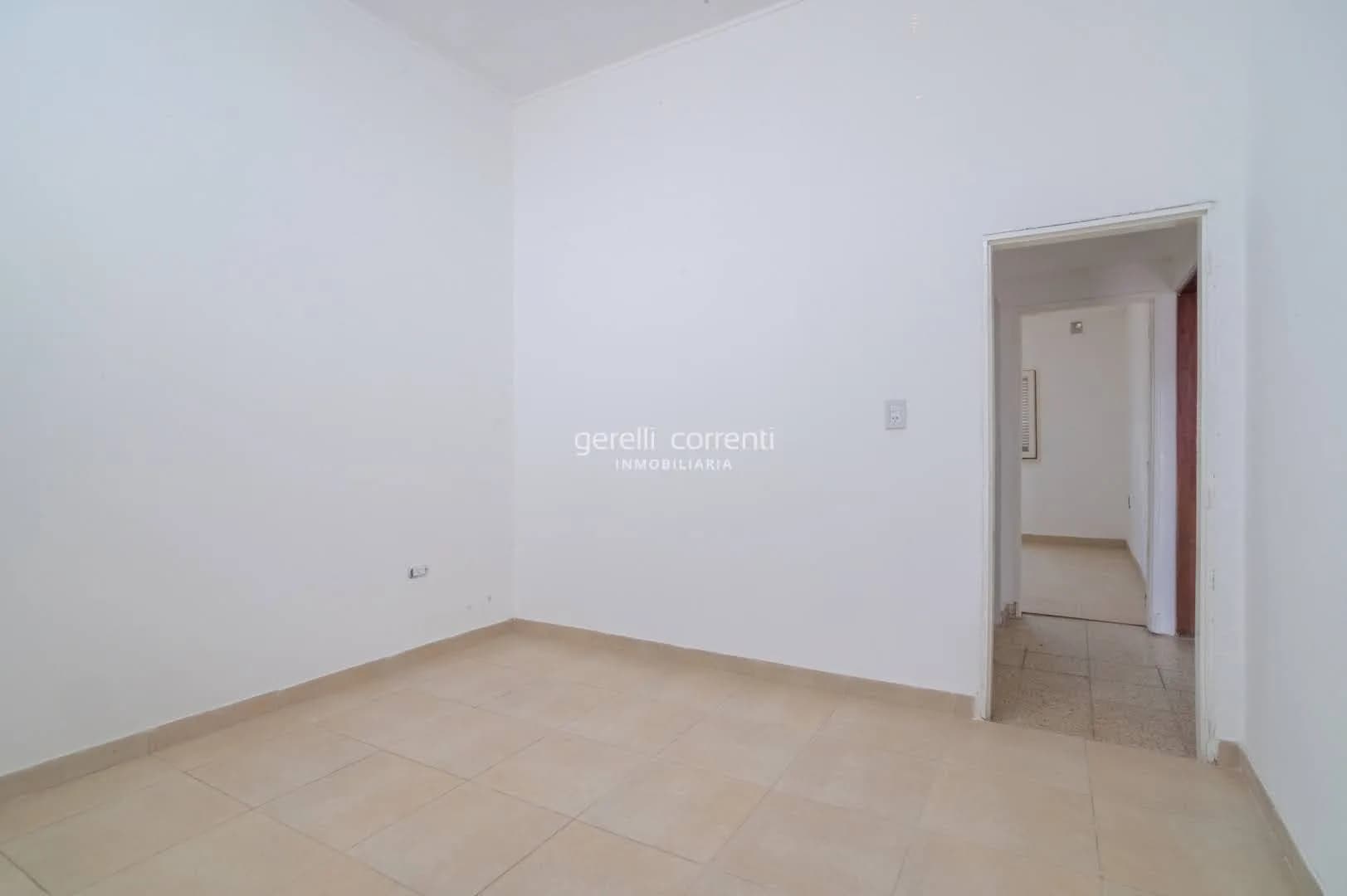 B. CANDIOTI NORTE - CASA INTERNA UNICA (NO PH) - P. Baja – 2 Dormit. + 2 Patios