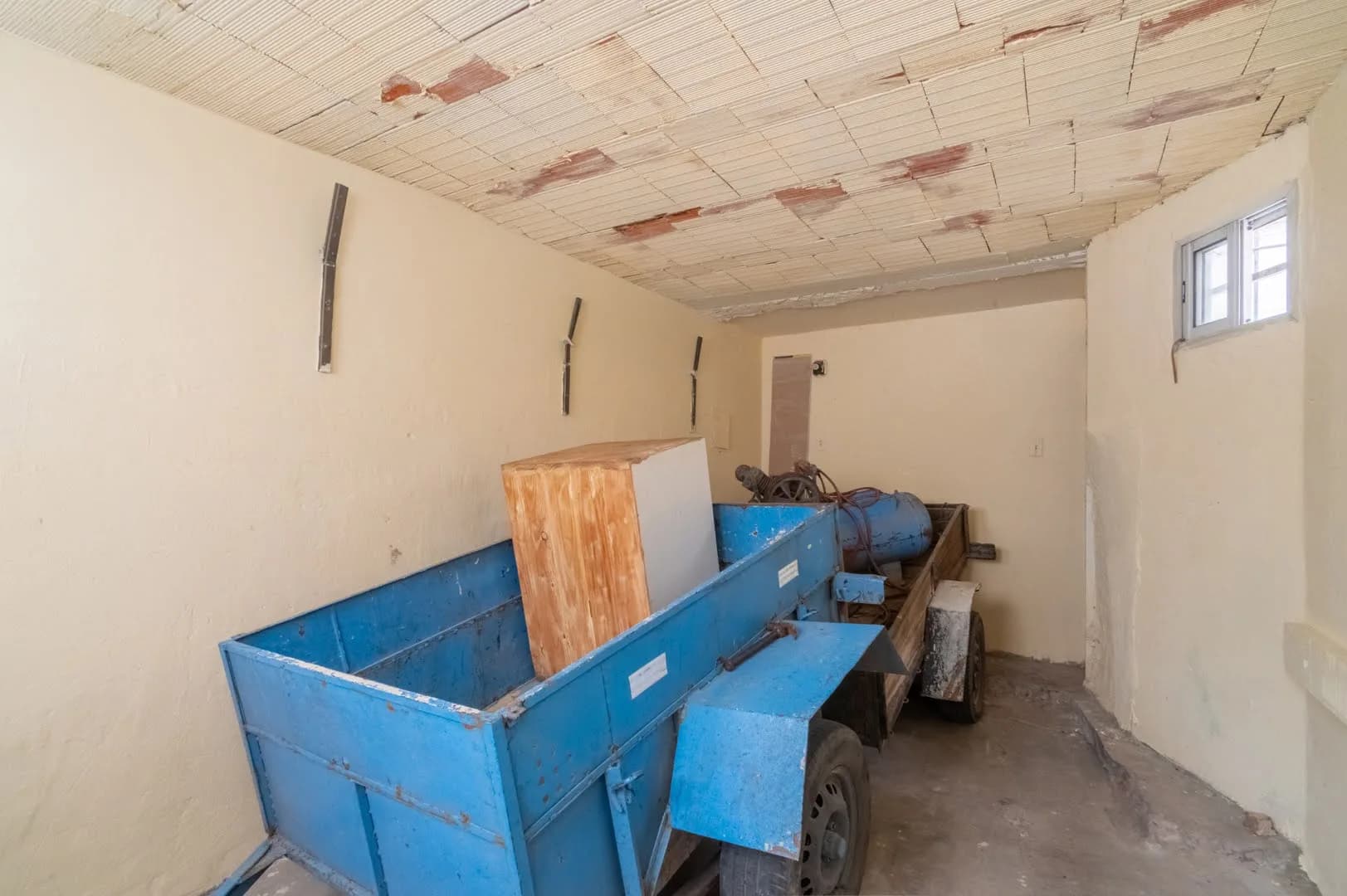 GUADALUPE: CASA CON TERRENO de 9,00 x 49,20