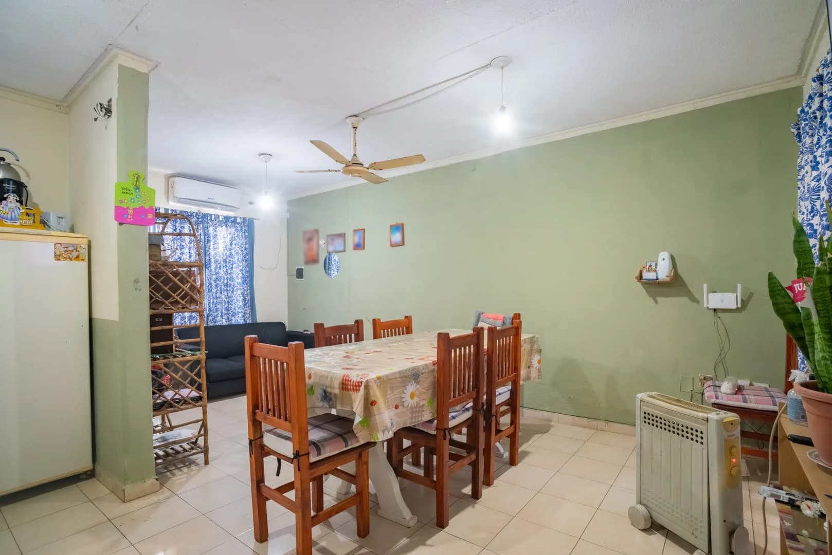 CASA en Guadalupe O. 3 Dormit., Cochera y Patio - R. 12 de Infantería 2300