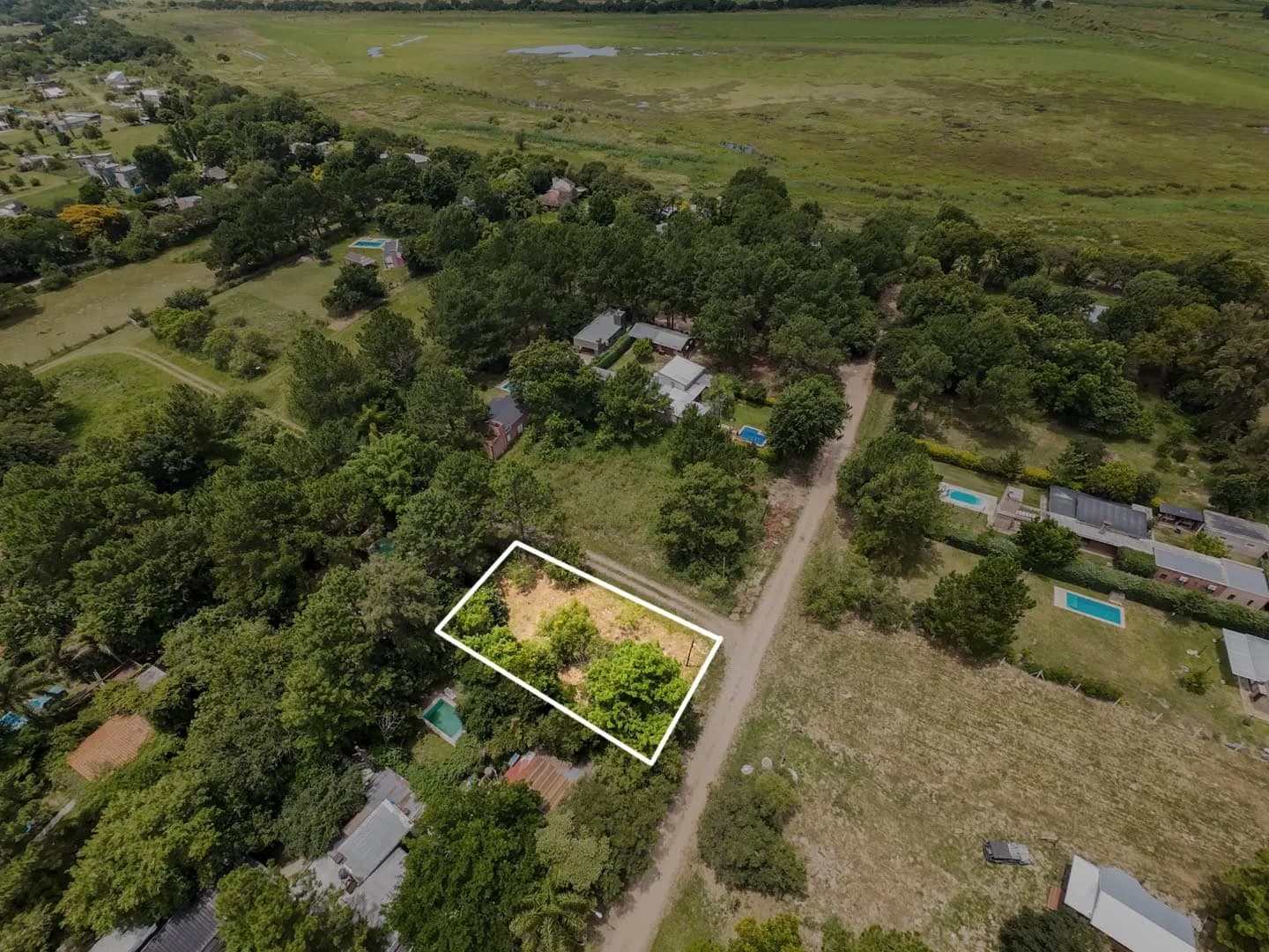 Lote de 465m2 en Arroyo Leyes - Las Acacias