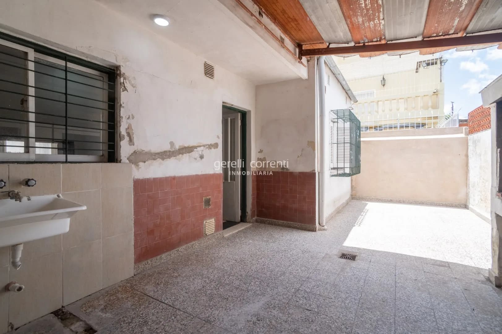 B. CANDIOTI NORTE - CASA INTERNA UNICA (NO PH) - P. Baja – 2 Dormit. + 2 Patios