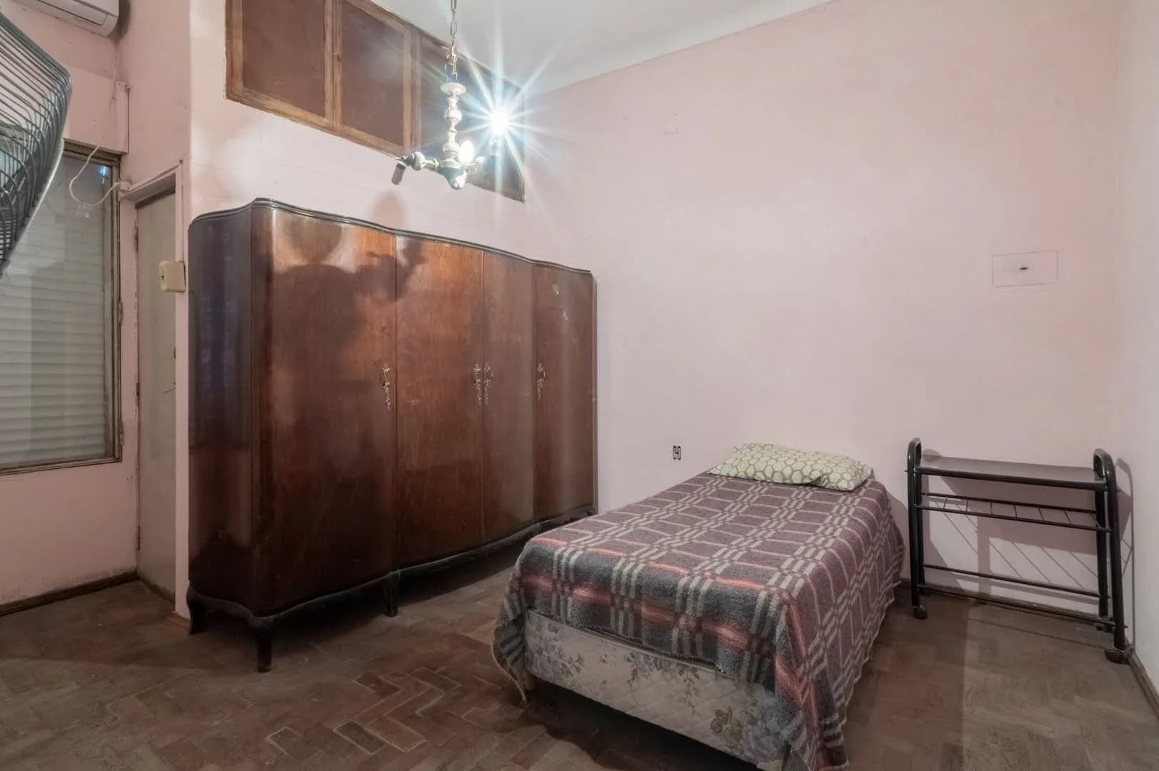 GUADALUPE: CASA CON TERRENO de 9,00 x 49,20
