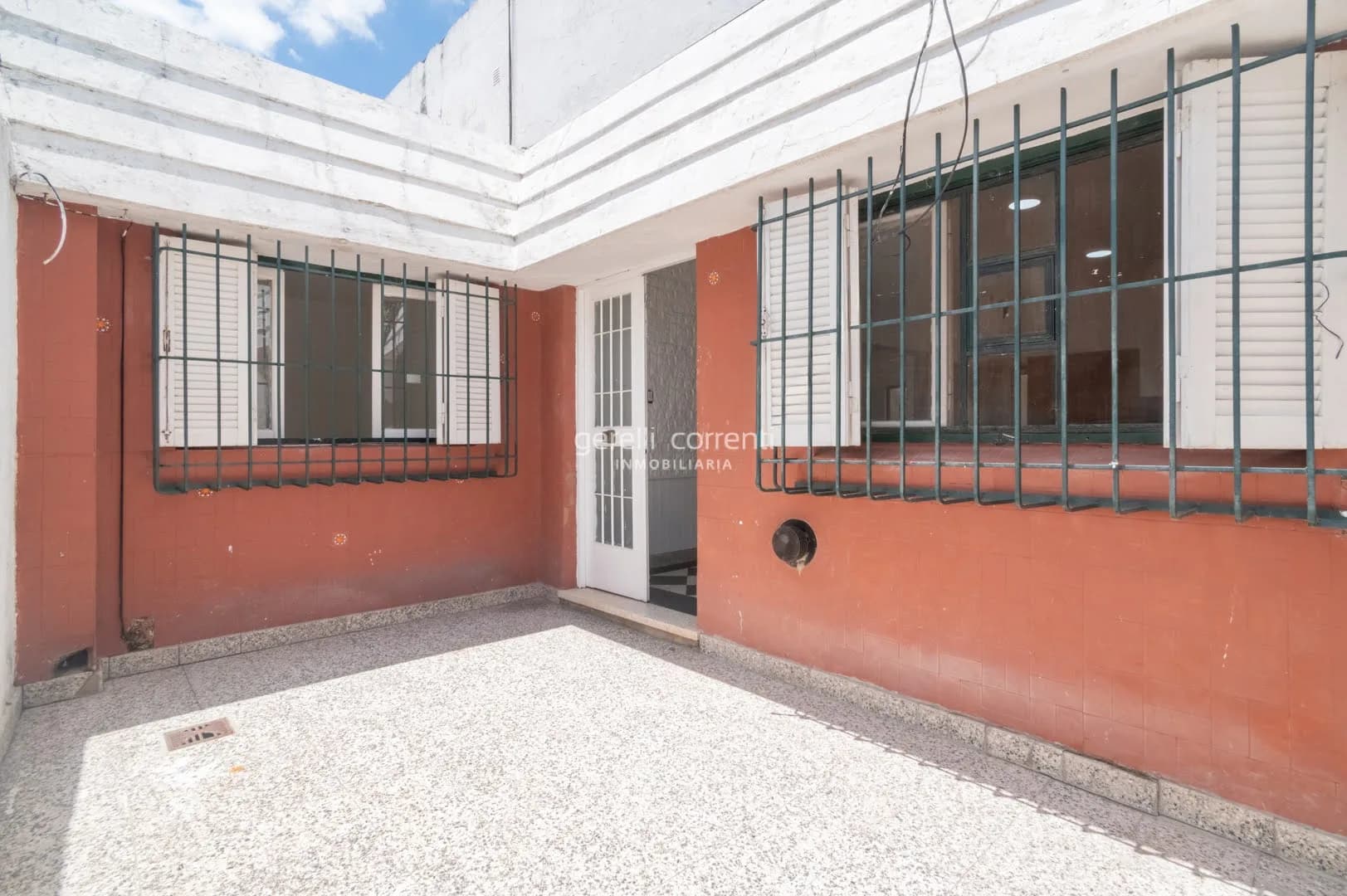 B. CANDIOTI NORTE - CASA INTERNA UNICA (NO PH) - P. Baja – 2 Dormit. + 2 Patios