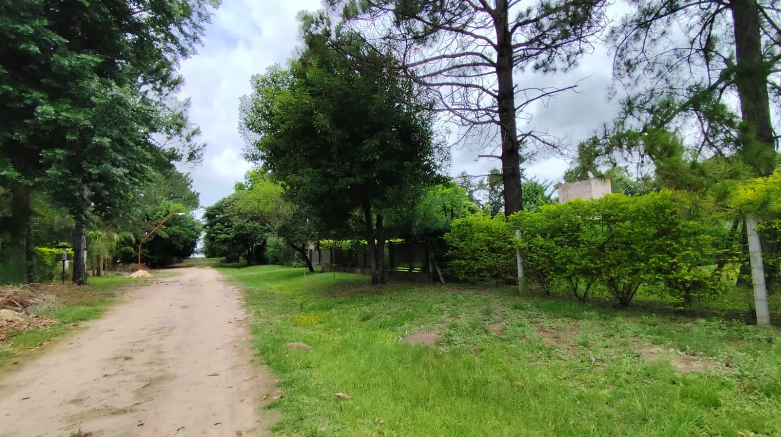 Lote de 465m2 en Arroyo Leyes - Las Acacias