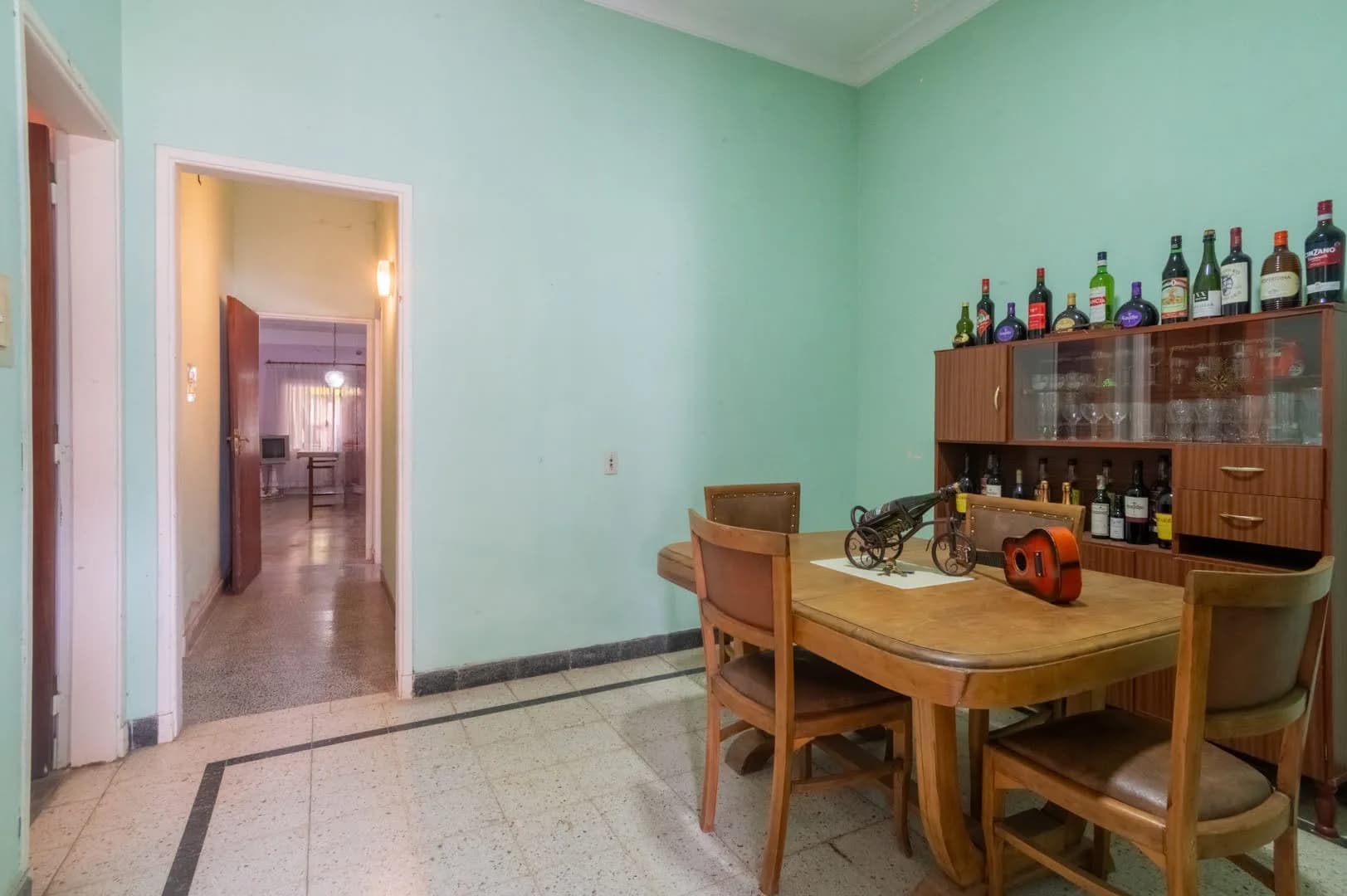 GUADALUPE: CASA CON TERRENO de 9,00 x 49,20