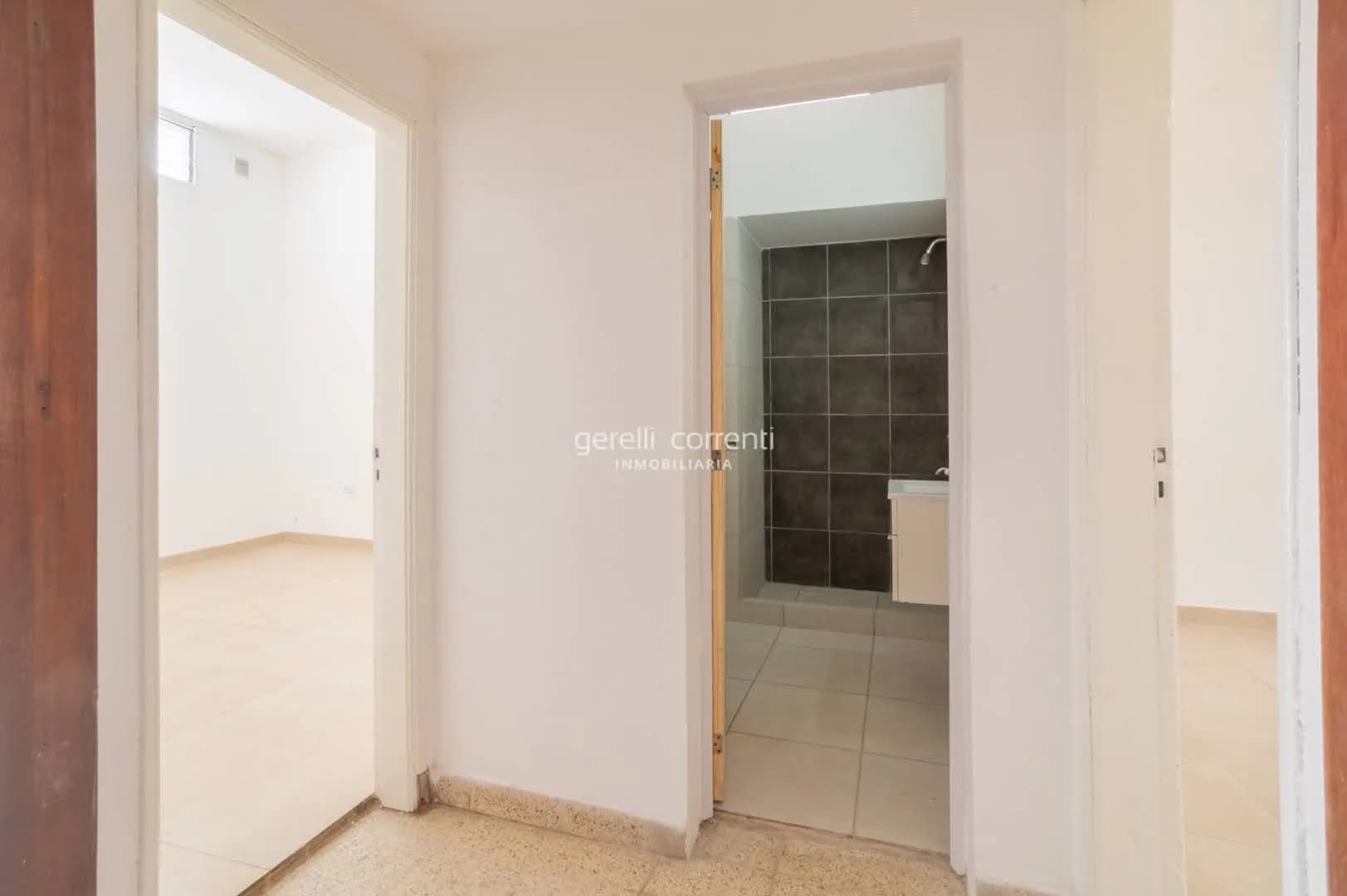 B. CANDIOTI NORTE - CASA INTERNA UNICA (NO PH) - P. Baja – 2 Dormit. + 2 Patios
